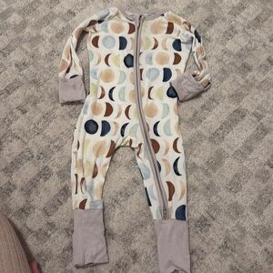 Little sleepies 3-6 months